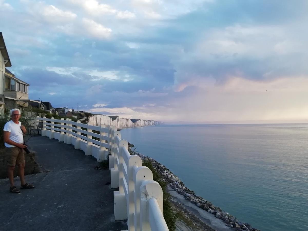 Au Gre Des Marees, Appartement Face A La Mer, Classe 3 Etoiles Ault Exterior foto